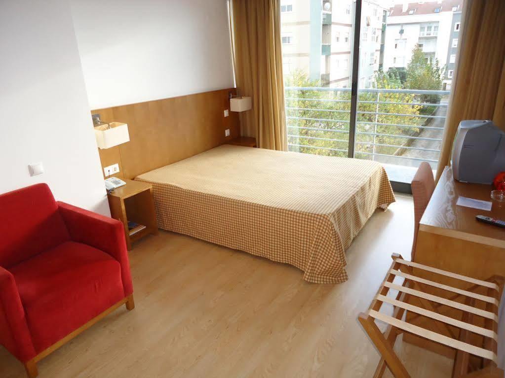 Hotel Jose Alberto Viseu Ngoại thất bức ảnh